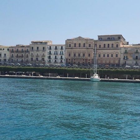 Calarossa Residence Syracuse Bagian luar foto